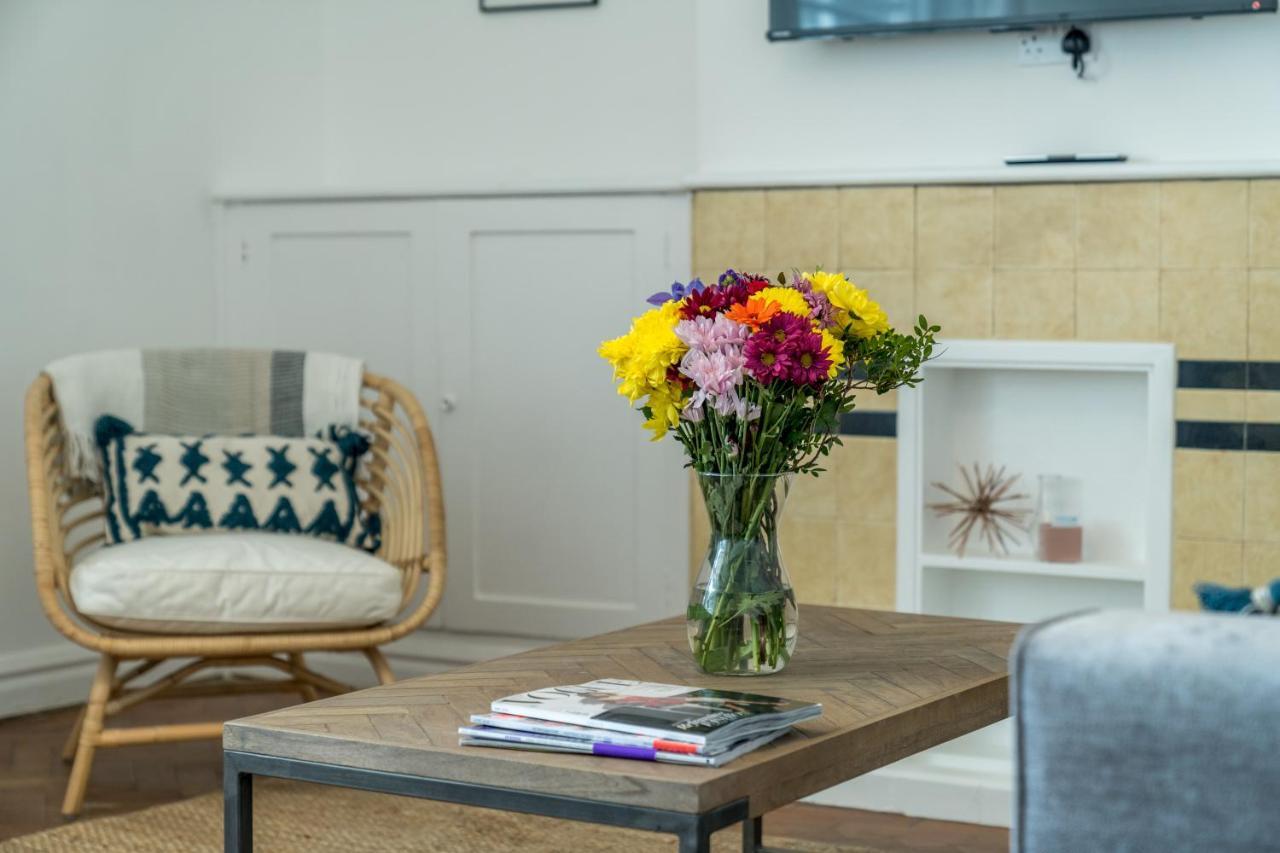 דירות לונדון Bright West Hampstead Retreat מראה חיצוני תמונה